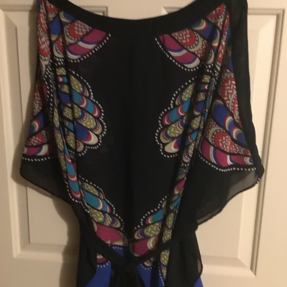 Nicole by Nicole Miller flowing tunic with belt